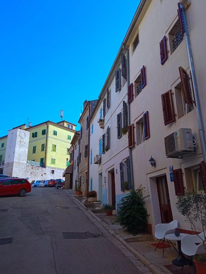 Old Town Vrsar, Apartments Danica & Zoran Exterior photo
